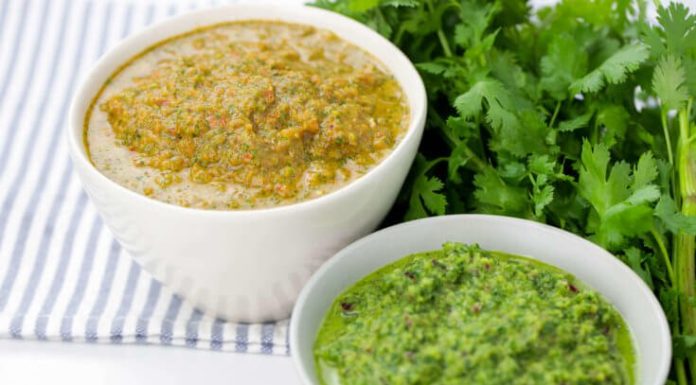 Chimichurri: une sauce pleine de saveurs et de nutriments qui deviendra votre condiment favori (recette)