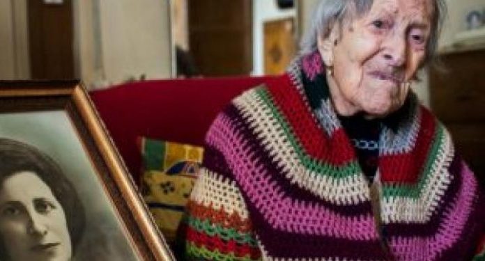 Cette femme vient de fêter ses 117 ans et vous ne devinerez jamais ce qu’elle mange tous les jours pour arriver à cet âge!